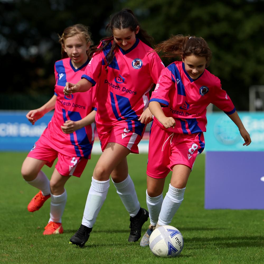 womens world cup girls playing football